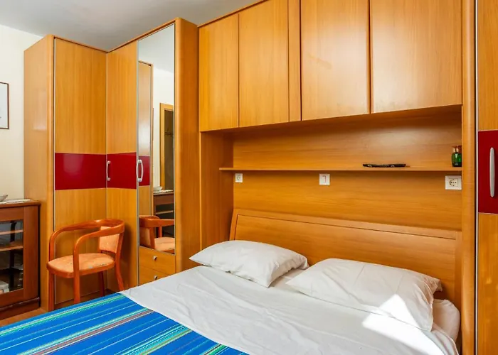 Mariana By Guide Apartment